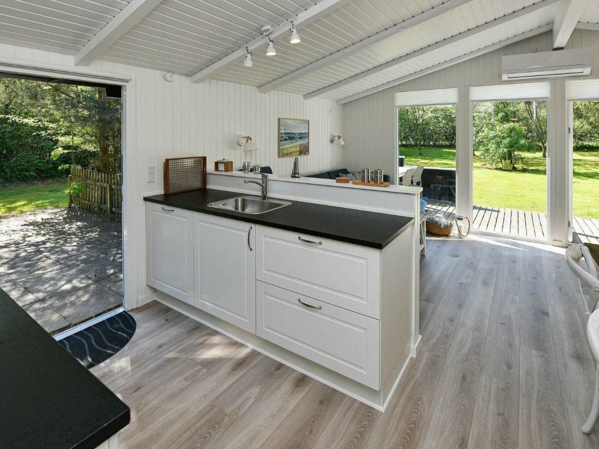 5 Person Holiday Home In Oksb L Dyreby Buitenkant foto