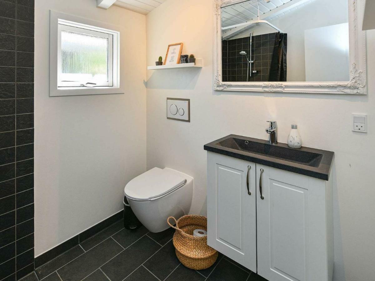 5 Person Holiday Home In Oksb L Dyreby Buitenkant foto