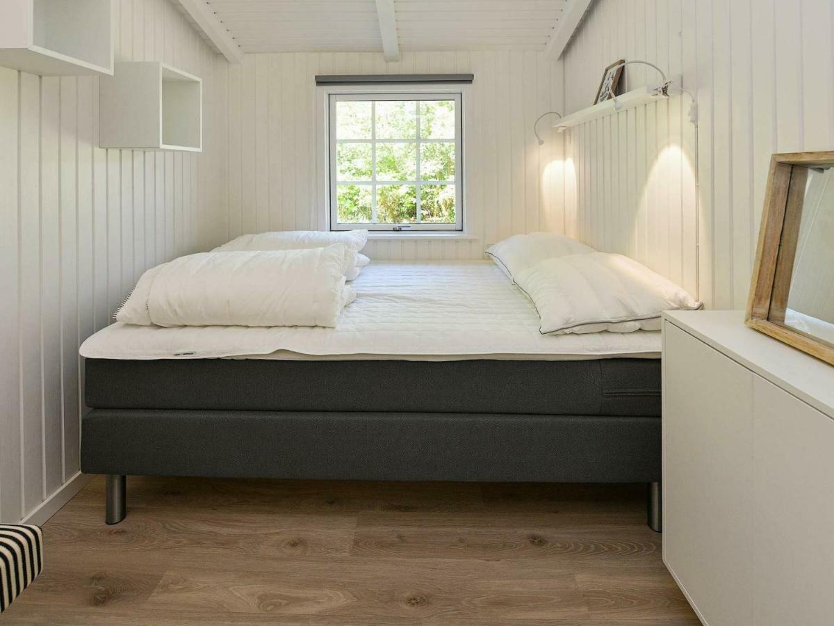 5 Person Holiday Home In Oksb L Dyreby Buitenkant foto